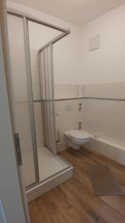 Mirabellenhof - Kleine Ferienwohnung Mit Altstadtblick Biesenthal Dış mekan fotoğraf